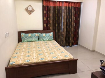 Bedroom in 4 BHK Villa at Prahlad Nagar – for Rent
