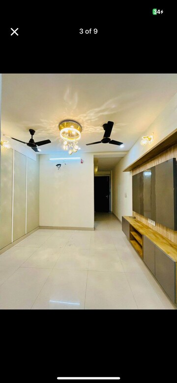 Living Room in 2 BHK Builder Floor at Paschim Vihar – for Rent