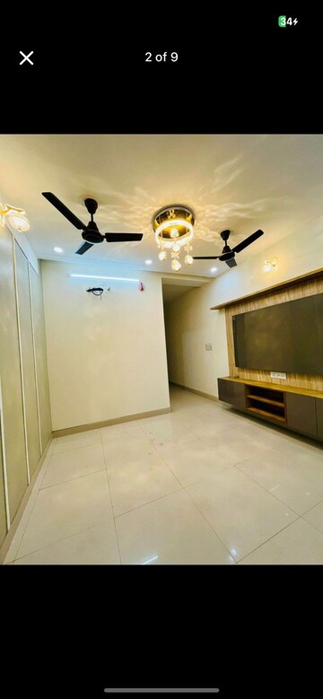 Living Room in 2 BHK Builder Floor at Paschim Vihar – for Rent