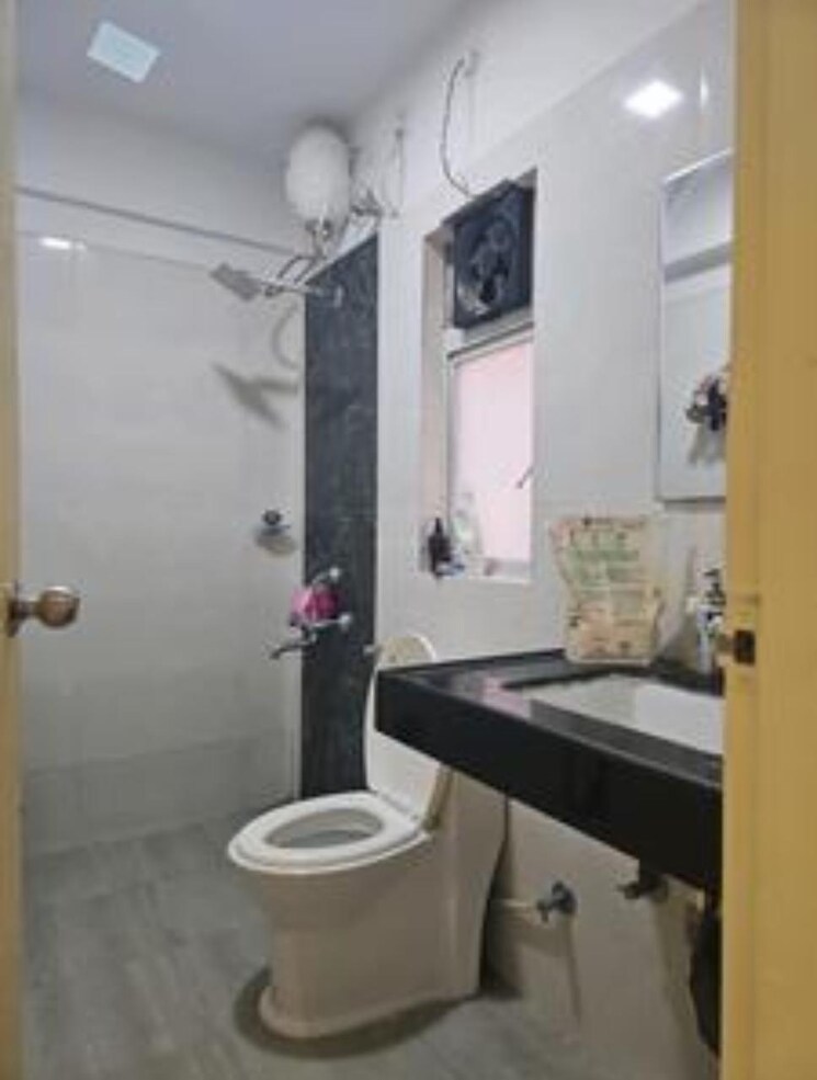 Bathroom, konark-exotica 3 Bedroom 1550 Sq.Ft. Apartment In Wagholi Pune 8291076