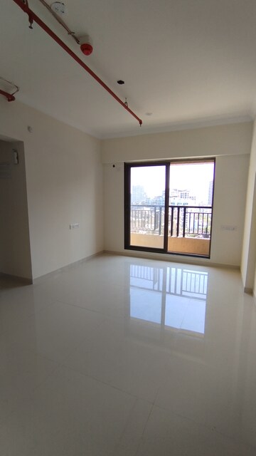 Room in 1 BHK Apartment at Raunak City Sector 4 D2, Kalyan West – for Rent