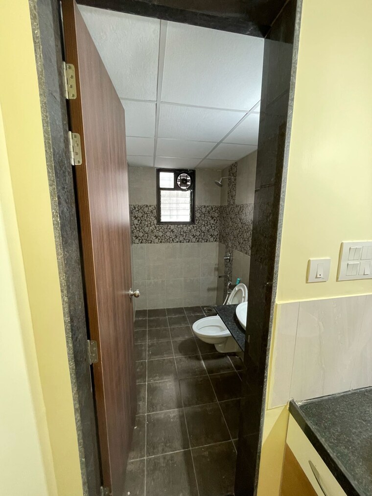 Bathroom, kolte-patil-ivy-apartments 3 Bedroom 1250 Sq.Ft. Apartment In Wagholi Pune 8291109