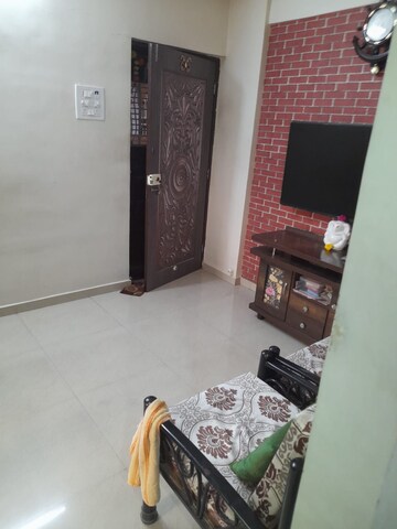 Furnished Amenities in 1 BHK Apartment at Dombivli West – for Rent