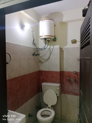 Bathroom in 2 BHK Independent House at Laxmi Nagar – for Rent
