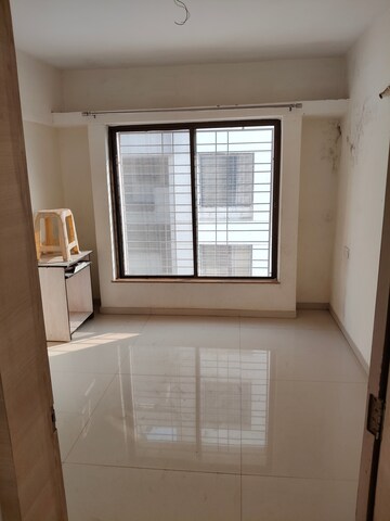 Room in 2 BHK Apartment at Tulsi Shakuntala Kanade Nagar, Undri – for Rent