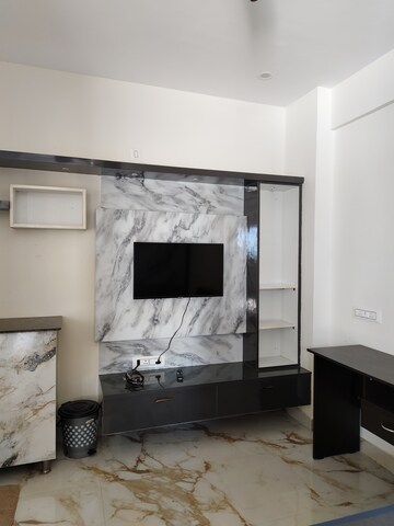 Master Bedroom in 1 RK Apartment at Halasuru – for Rent