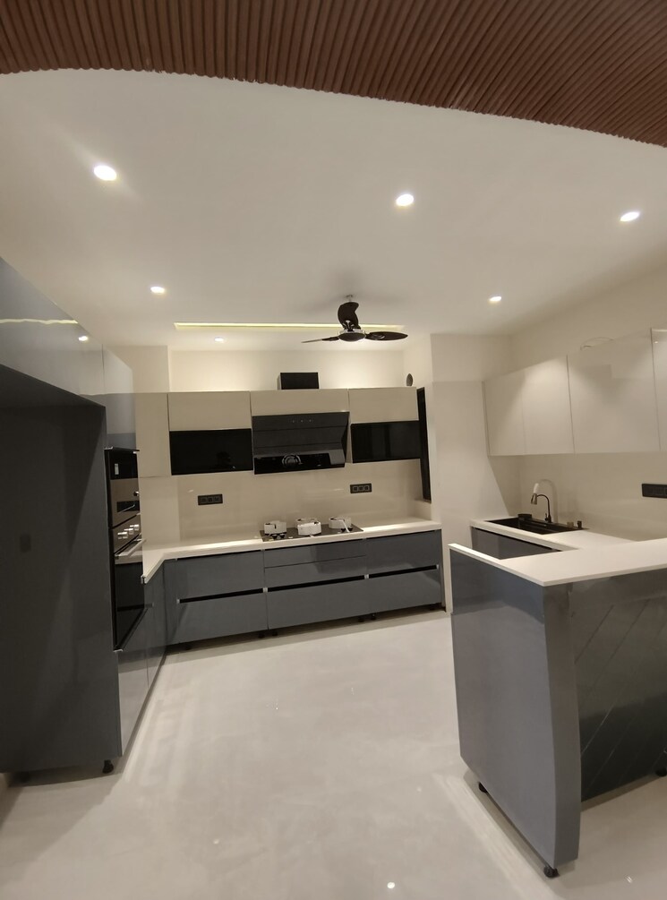 Kitchen, bestech-park-view-spa 3 Bedroom 2470 Sq.Ft. Apartment In Sector 47 Gurgaon 8291220