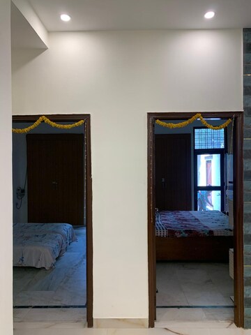 Room in 2 BHK Builder Floor at Palam Vihar Residents Association, Palam Vihar – for Rent