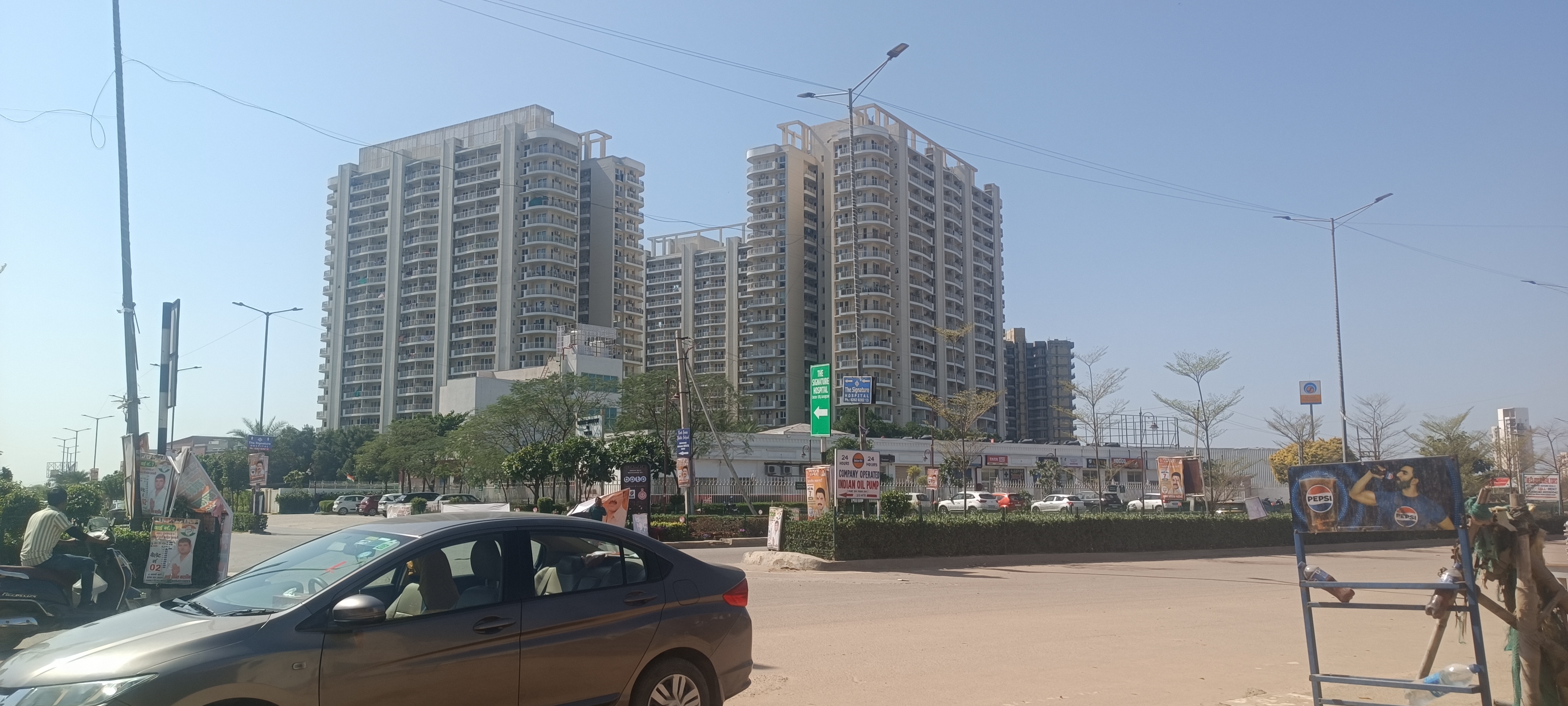 Plot For Sale in Essar Homes