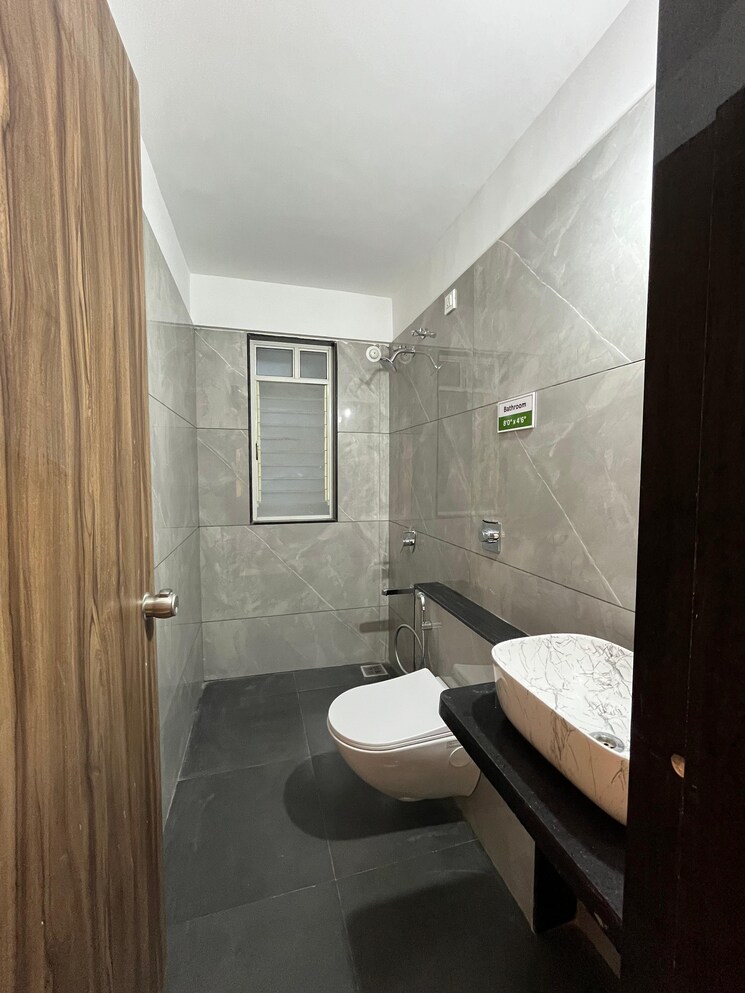 Bathroom, ilms-hill-avenue 2 Bedroom 774 Sq.Ft. Apartment In Baner Pune 8291287