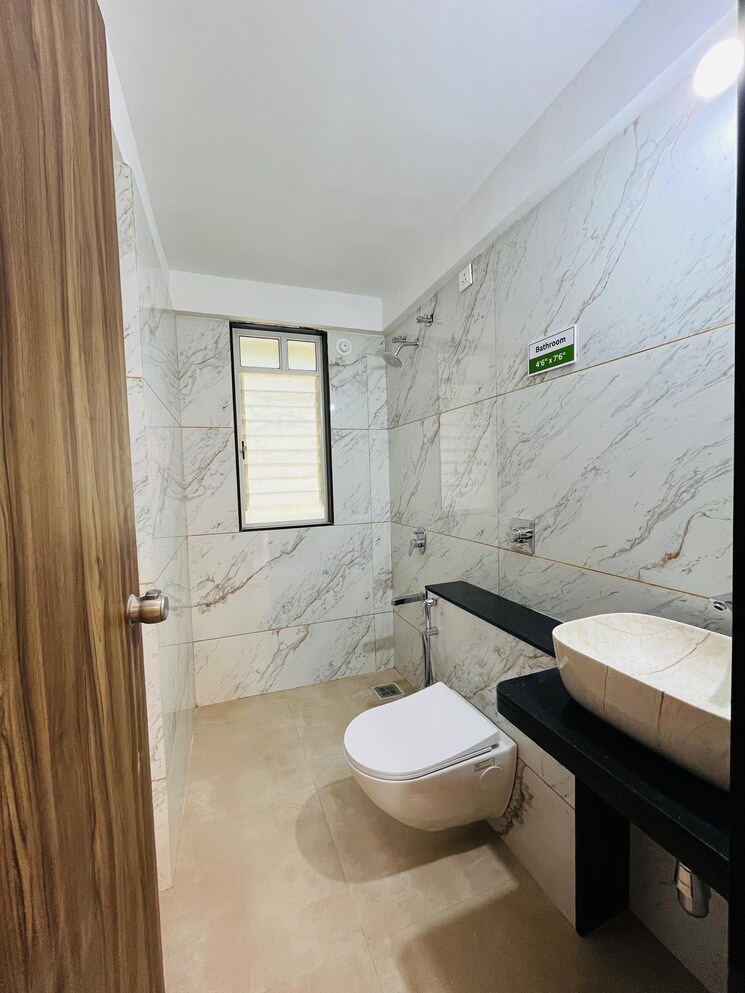 Bathroom, ilms-hill-avenue 2 Bedroom 774 Sq.Ft. Apartment In Baner Pune 8291287