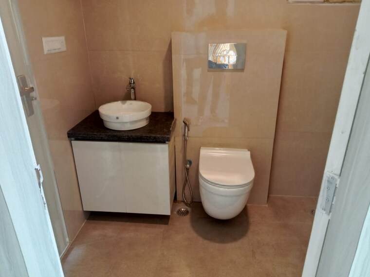 Bathroom, shree-vardhman-victoria 3 Bedroom 1950 Sq.Ft. Apartment In Sector 70 Gurgaon 8291336
