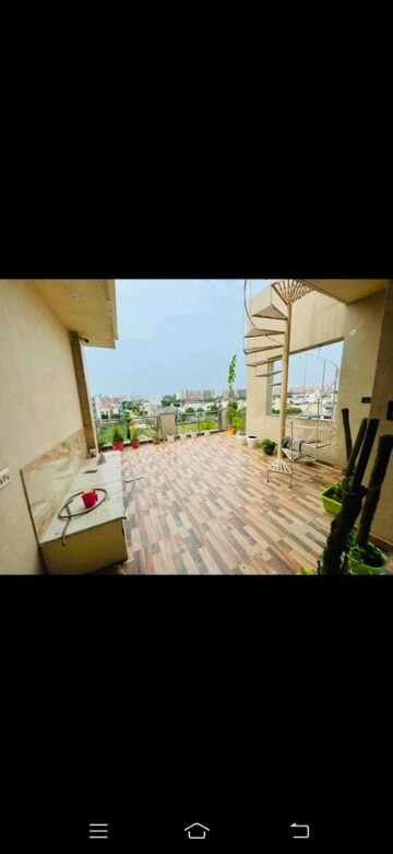 Bedroom in 3 BHK Builder Floor at RPS Palm Drive, Sector 88 – for Sale