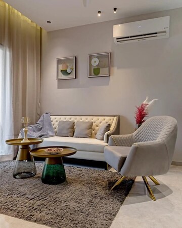 Living Room in 4 BHK Apartment at Ahuja Towers, Prabhadevi – for Rent