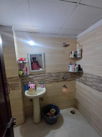 Bathroom in 3.5 BHK Apartment at Nirala Estate, Tech Zone 4 Greater Noida – for Sale