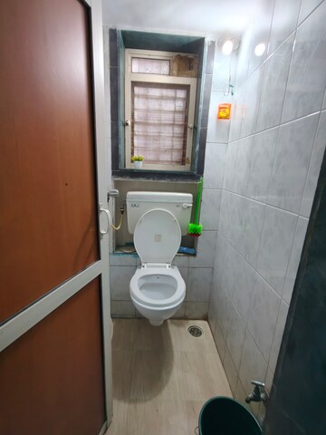 Bathroom in 1.5 BHK Apartment at Dudhsagar Apartment, Goregaon East – for Rent