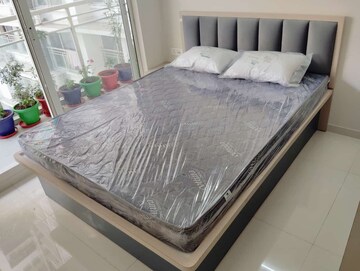 Bedroom in 2 BHK Apartment at Sugee Atharva, Prabhadevi – for Rent