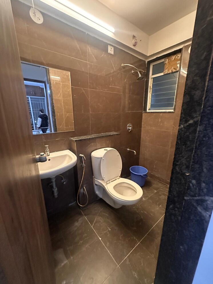 Bathroom, mika-triton-residency 2 Bedroom 850 Sq.Ft. Builder Floor In Wadgaon Sheri Pune 8291474