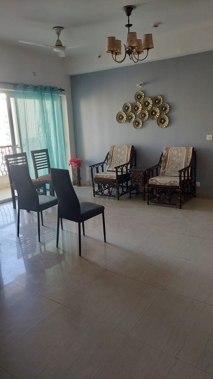 Living Room, maxblis-white-house 3 Bedroom 1390 Sq.Ft. Apartment In Sector 75 Noida 8291476