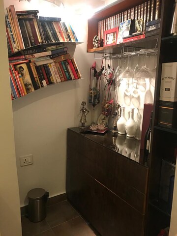 Furnished Amenities in 3 BHK Apartment at Brookhill Tower, Andheri West – for Rent