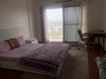 Bedroom in 5 BHK Apartment at Mahagun Moderne, Sector 78 – for Rent
