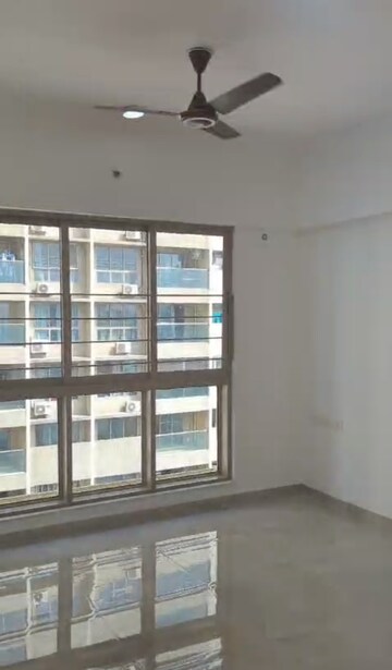 Room in 3 BHK Apartment at Sheth Vasant Blossom, Marol – for Rent