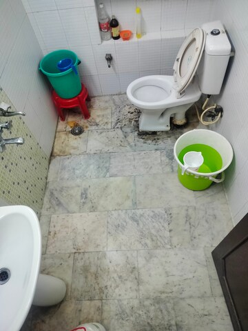 Bathroom in 1 RK Apartment at Sarita Vihar – for Rent