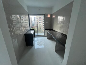 Master Bedroom in 2 BHK Builder Floor at Shri Trident Avalon, Kulgaon – for Sale