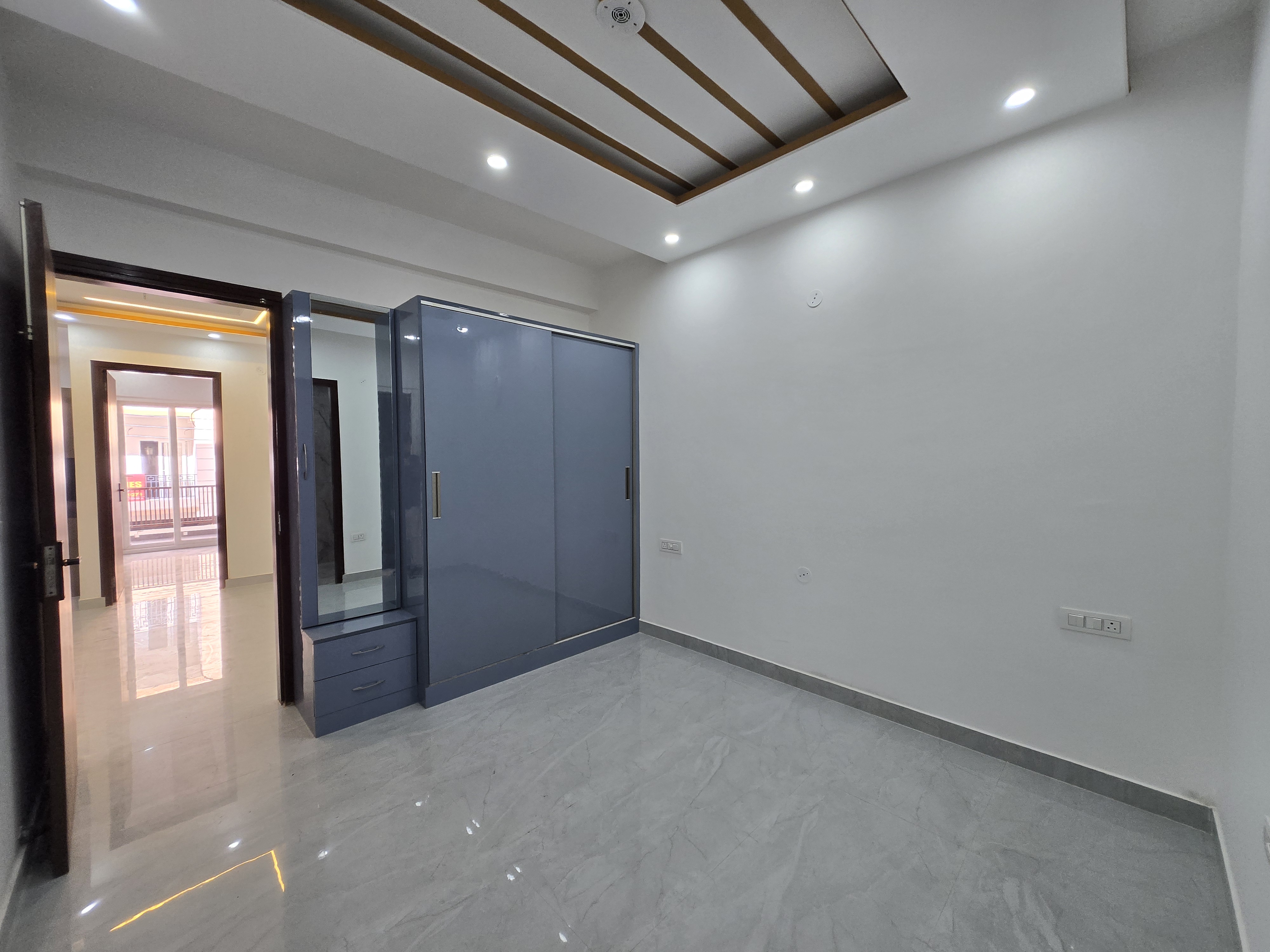 3 BHK + Extra Room Apartment For Sale in Dhinchak 3 Bhk Flat With 