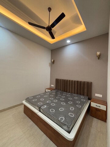 Bedroom in 2 BHK Builder Floor at Ardee City, Sector 52 – for Rent