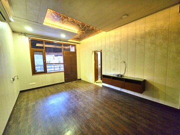 Bedroom in 3 BHK Apartment at Peer Mucchalla – for Sale