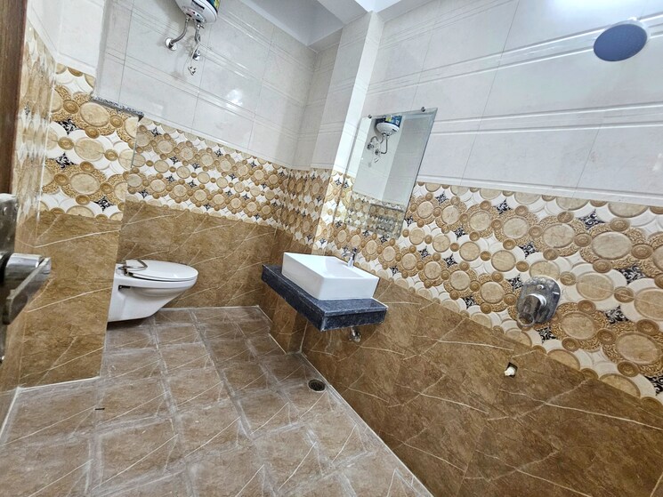 Bathroom, sector 20 3 Bedroom 1801 Sq.Ft. Apartment In Sector 20 Panchkula 8291601