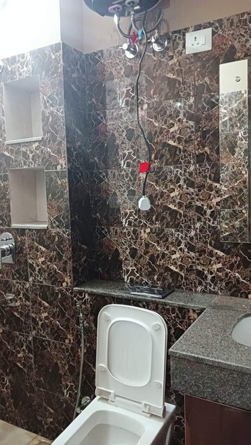 Furnished Amenities in 1 RK Builder Floor at RWA Residential Society Sector 46, Sector 46 – for Rent