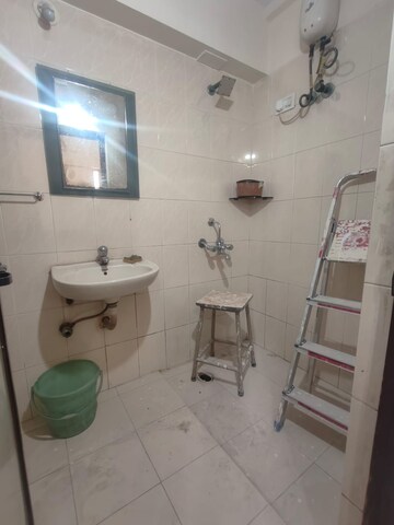 Bathroom in 1 BHK Apartment at Bhoomi Classic, Malad West – for Rent