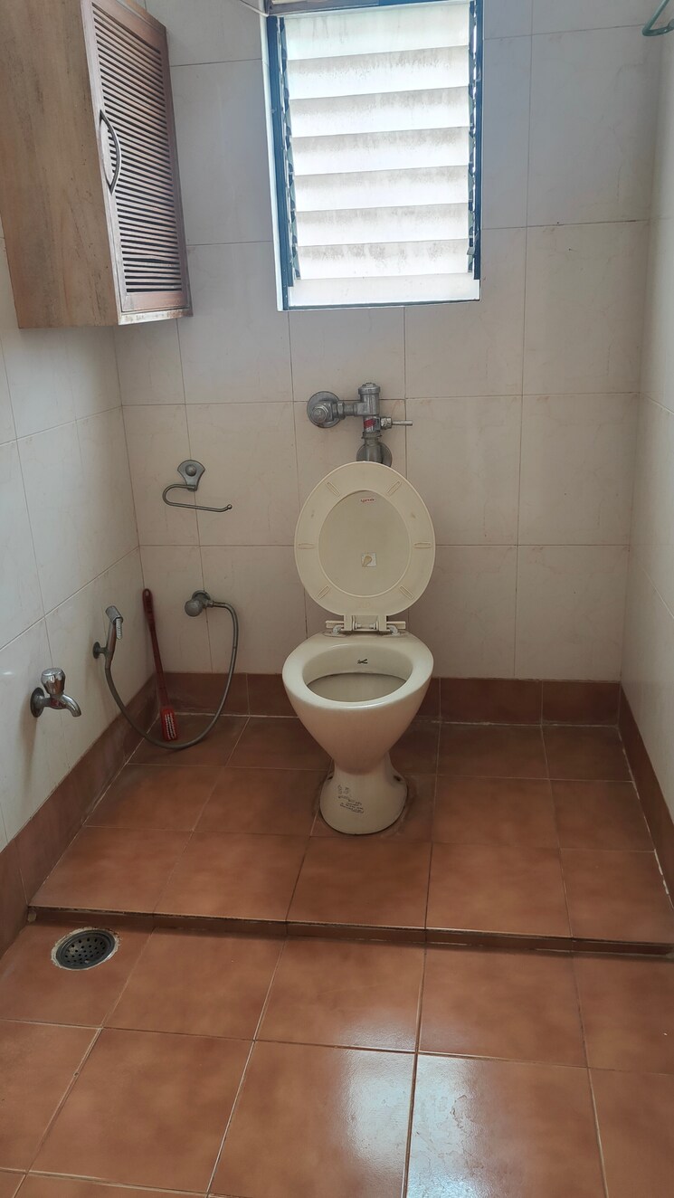 Bathroom, harsh-vihar 3 Bedroom 1555 Sq.Ft. Apartment In Aundh Pune 8291677