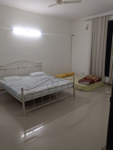 Bedroom in 3.5 BHK Villa at RWA Apartments Sector 50, Sector 50 – for Rent