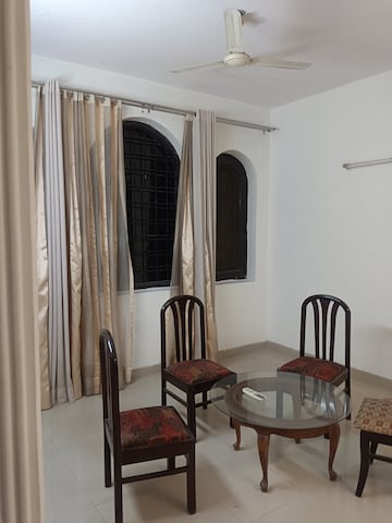 Living Room in 3.5 BHK Villa at RWA Apartments Sector 50, Sector 50 – for Rent