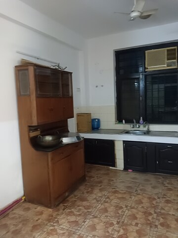 Kitchen in 3.5 BHK Villa at RWA Apartments Sector 50, Sector 50 – for Rent