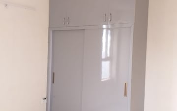 2 BHK Apartment For Rent in Zara Rossa, Sector 112