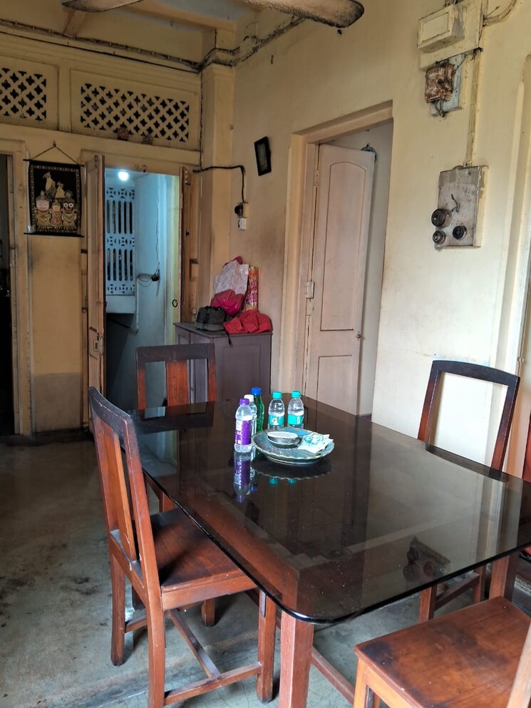 Gym, southern avenue 6+ Bedroom 5000 Sq.Ft. Villa In Southern Avenue Kolkata 8291694