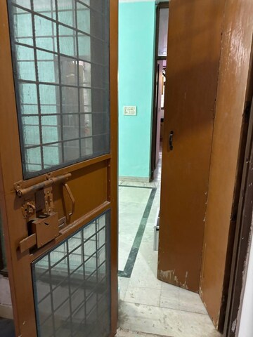 Balcony in 2.5 BHK Villa at RWA Apartments Sector 70, Sector 70 – for Rent