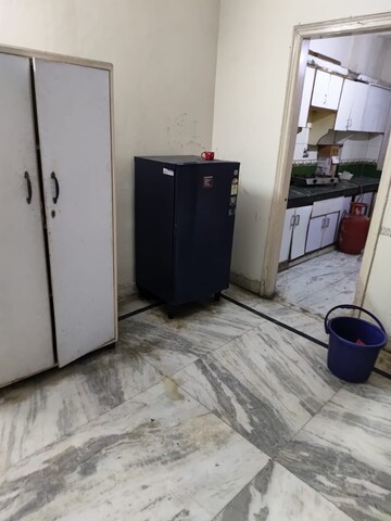 Parking in 1.5 BHK Villa at RWA Apartments Sector 41, Sector 41 – for Rent
