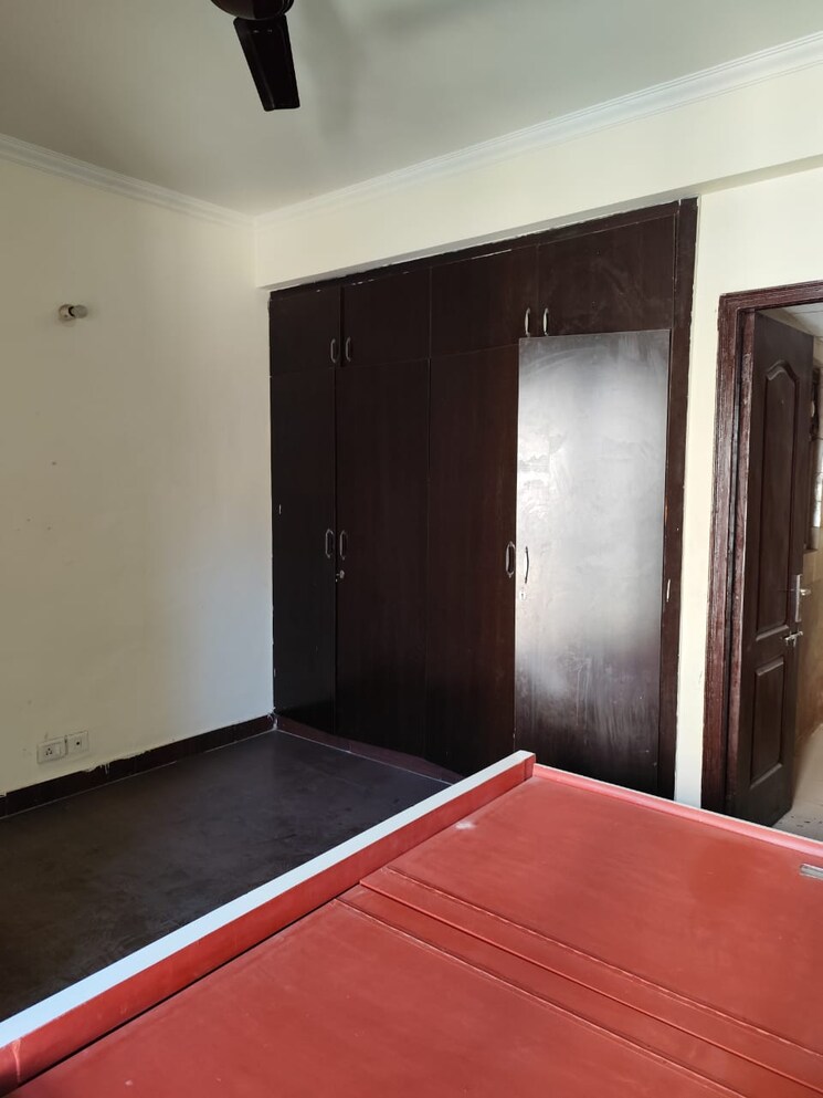 Room, futec-gateway 2.5 Bedroom 1265 Sq.Ft. Apartment In Sector 75 Noida 8291735