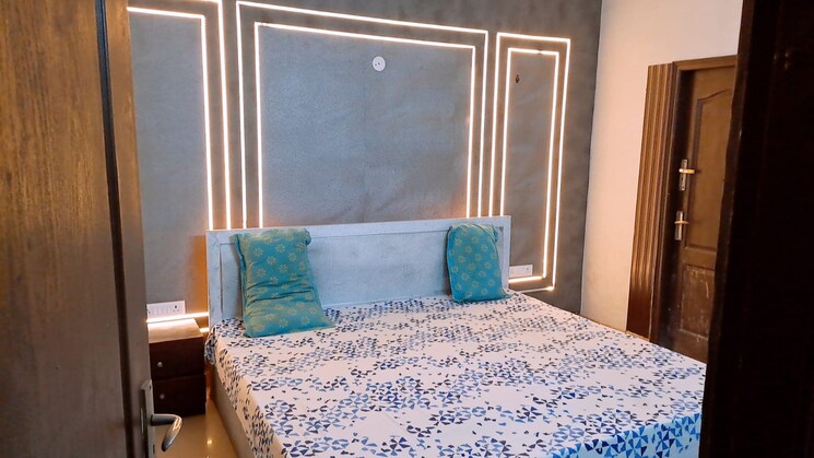 Bedroom, amrapali-silicon-city 3 Bedroom 1835 Sq.Ft. Apartment In Sector 76 Noida 8291744