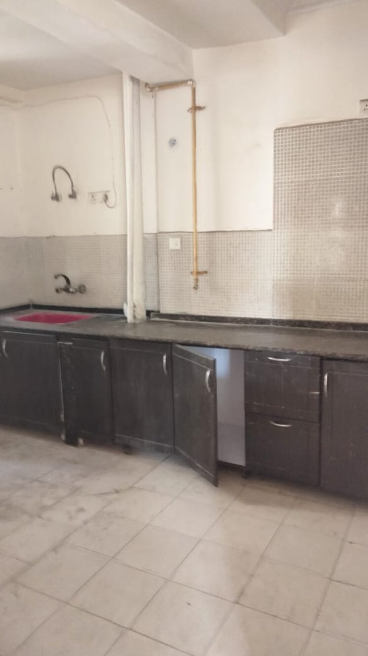 Kitchen, amrapali-silicon-city 3 Bedroom 1420 Sq.Ft. Apartment In Sector 76 Noida 8291745