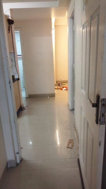 Bathroom in 3 BHK Apartment at Supertech Cape Town, Sector 74 – for Rent