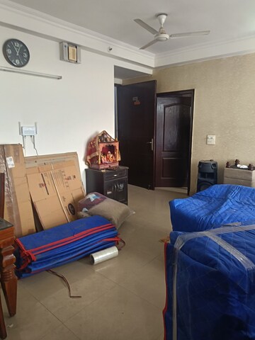 Bedroom in 3 BHK Apartment at Amrapali Silicon City, Sector 76 – for Rent
