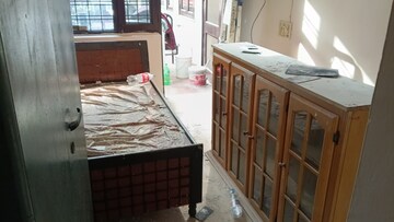 Bedroom in 1 RK Villa at RWA Apartments Sector 50, Sector 50 – for Rent