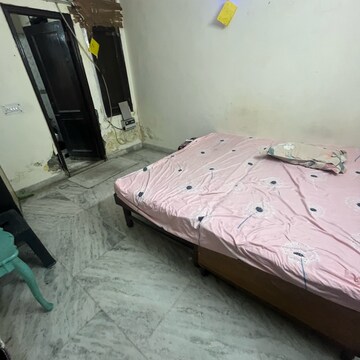 Bedroom in 1 BHK Builder Floor at Khirki Extension – for Rent