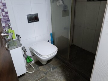 Bathroom in 2 BHK Apartment at Lokhandwala Harmony, Worli – for Rent